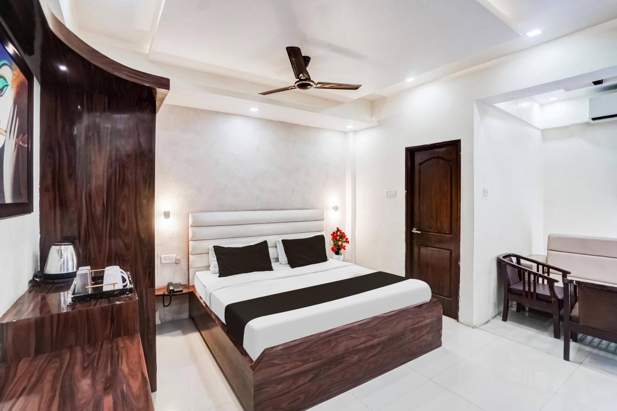 Super Hotel O Sgpgi Bijnaur Екстериор снимка