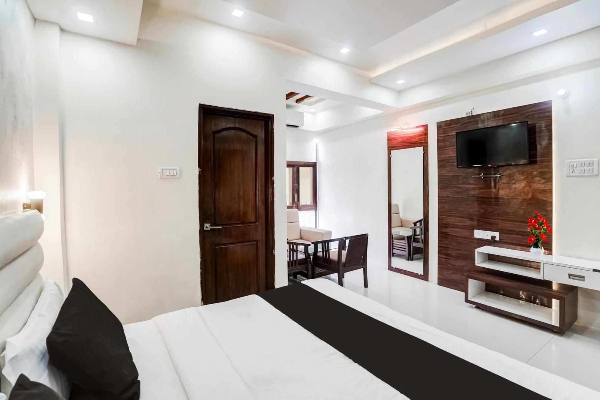 Super Hotel O Sgpgi Bijnaur Екстериор снимка